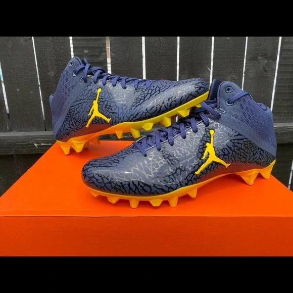 Size 13.5 Michigan Wolverines Air Jordan Nike Vapor Speed 2 3/4 Football Cleats Size 13.5 Michigan Wolverines Air Jordan Nike Vapor Speed 2  main image 2
